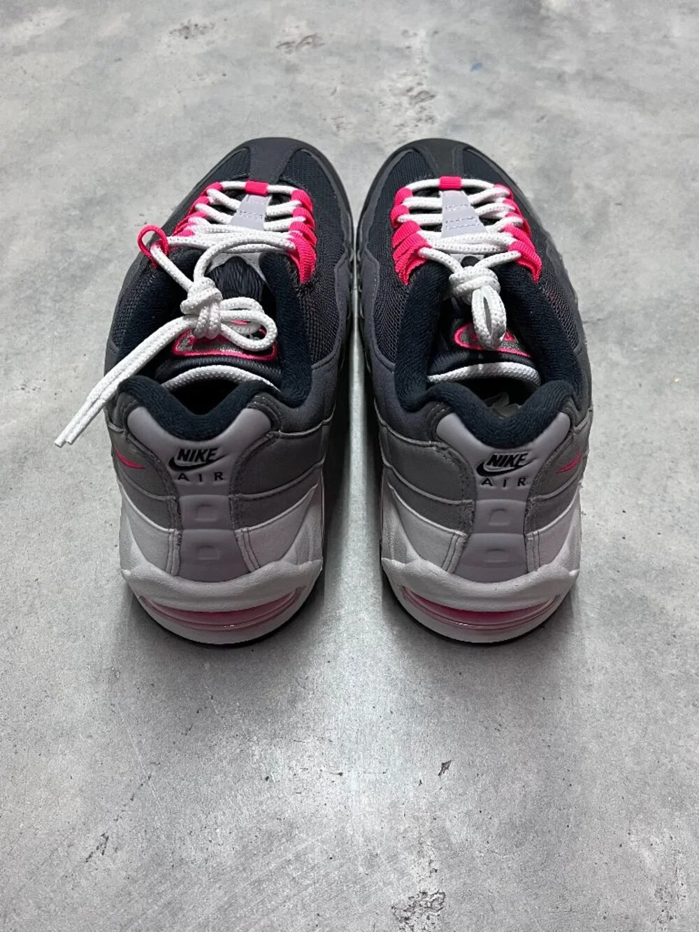 Nike air max